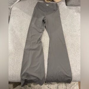 Rue21 Women's Charcoal Flare Leggings